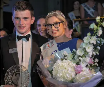  ??  ?? Queen of the Land Louise Crowley with Escort of the Year Andrew Corrigan at the Macra competitio­n at the Bridge House Hotel in Tullamore