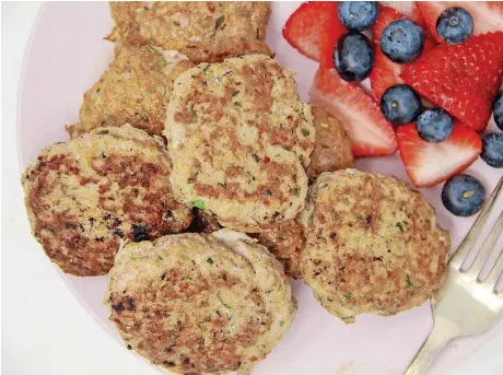  ?? [MELISSA D’ARABIAN VIA AP] ?? Homemade Turkey Sausage Breakfast Patties.