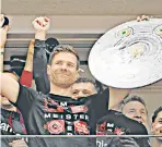  ?? AFP ?? Xabi Alonso comandó la primer liga para el Leverkusen en su historia. /