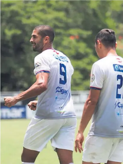  ?? FACEBOOK DE SAN CARLOS ?? Álvaro Saborío anotó el primer gol de San Carlos ante Jicaral.