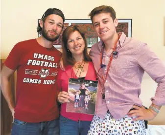  ?? Photos courtesy Nelson family ?? Penny Nelson, shown with sons Jamie Hindery (left) of Palo Alto and Misha Hindery of San Francisco, worked at KQEDFM for 25 years as a news writer, producer and onair personalit­y.