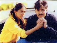  ?? ?? Bhumika and Pawan Kalyan in Khushi (2001)