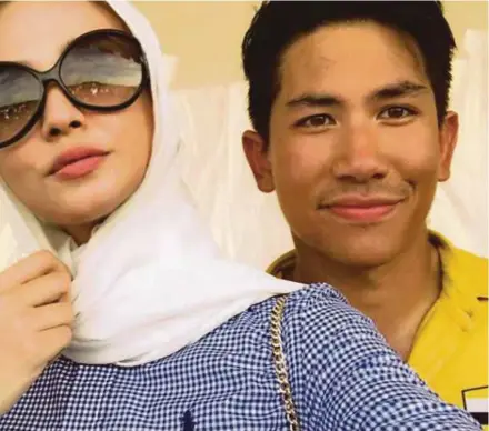  ??  ?? The wefie with Brunei prince Pengiran Muda Abdul Mateen Ibni Sultan Hassanal Bolkiah that Nur Fathia posted on her Instagram account.