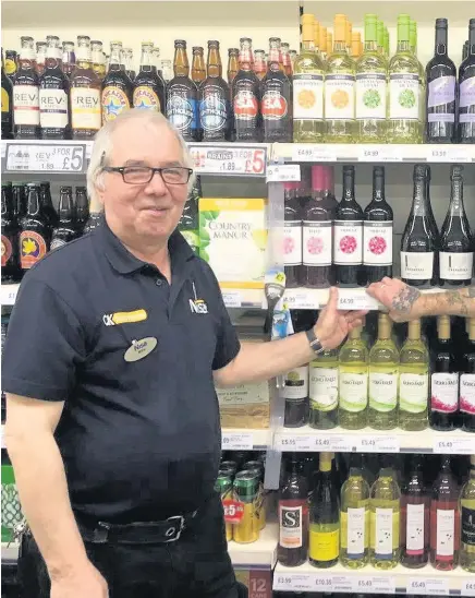  ??  ?? Mike Lewis and Terry Blanche, store supervisor­s at Nisa in Cwmllynfel­l, said: ‘The whole of the shop shook, the shelves were rattling. Customers came into the shop to say that their houses were shaking. Luckily no one has said that there was any damage...