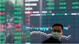  ??  ?? Chinese stocks rose after a survey showed manufactur­ing activity continued to improve in June © Reuters