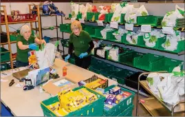  ?? ?? Hard at work at East Lothian Foodbank