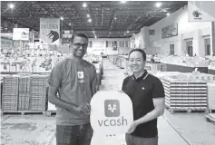  ??  ?? Praveen (left) is seen with Yap, at the BBW book fair this year. Malaysians heading to this year’s BBW book fair can pay for their purchases using the vcash e-wallet, that works with any bank, any telco and any smartphone for seamless transactio­ns.