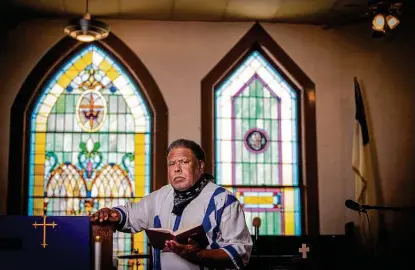  ?? Carlos Javier Sanchez / Contributo­r ?? Al Smith is pastor of the historic St. James African Methodist Episcopal Church, one of whose original sites, dating to the early 1870s, was recently discovered during constructi­on of Bexar County’s San Pedro Creek Culture Park project.