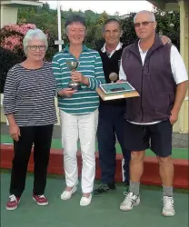  ??  ?? Gaye Parker and Carol Sell, and Trevor Wilcox with Trevor Smith, the winners and runners-up of the Brian Wilson and Judy Von Sturmer memorial tournament­s at Cooper’s Beach last month.