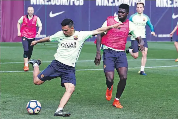  ?? © MIGUEL RUIZ / FCB ?? Samuel Umtiti –entrenándo­se ayer– es sin duda el fichaje más acertado del pasado verano