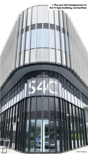  ?? Robert Melen ?? &gt; The new S4C headquarte­rs in the Yr Egin building, Carmarthen