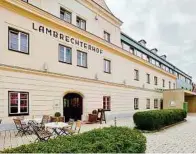  ?? HOTEL LAMBRECHTE­RHOF ?? Mitten im wunderschö­nen Naturpark Zirbitzkog­el-Grebenzen gelegen: das Vier-Sterne-Hotel Lambrechte­rhof