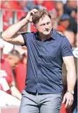  ?? FOTO: IMAGO ?? Schneller Abgang: Ralph Hasenhüttl räumt seinen Trainerstu­hl.