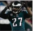  ?? AP file photo ?? Philadelph­ia Eagles safety Malcolm Jenkins was seen giving an inappropri­ate hand gesture to New Orleans Coach Sean Peyton after getting burned for a touchdown in the Saints’ victory Sunday.