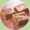  ??  ?? Snickerdoo­dle Blondies have a soft, fudgy interior with a slightly crackly surface, and the aroma of them baking in the oven promises to attract attention.