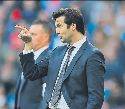  ?? FOTO: AP ?? Solari deberá darle forma a su proyecto a largo plazo durante los próximos partidos del Real Madrid