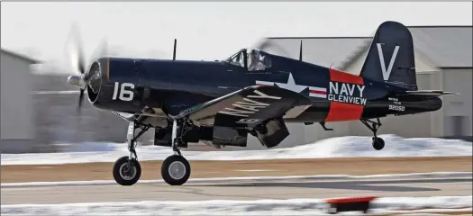  ?? DOUG THOMAS / WARBIRD HERITAGE FOUNDATION ?? Au retour du premier vol le 9 mars dernier.