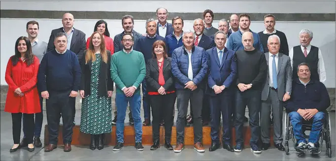  ?? ?? RECHAZOS. Las figuras de Juntos por el Cambio salieron a fustigar a Fernández por haber decretado un día no laborable tras el intento de matar a la vicepresid­enta.