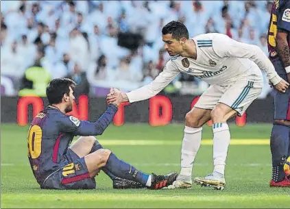  ?? FOTO: JA SIRVENT ?? Barça y Madrid Los dos grandes del fútbol español participar­on en la reunión con la FIFA