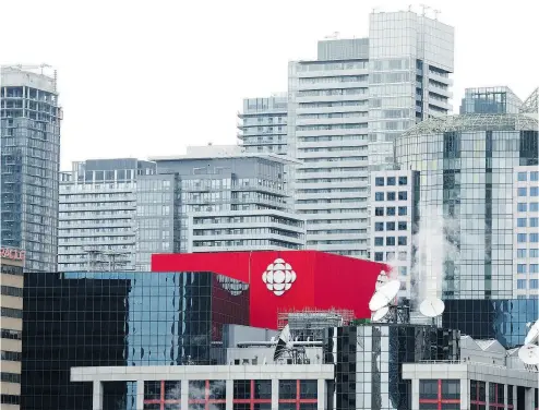  ?? PETER J THOMPSON / NATIONAL POST FILES ?? CBC newsrooms continue to thrive, thanks to taxpayers, including through its online presence, which competes with newspapers. At the same time, those mainstream newspapers continue to struggle, writes Christie Blatchford.