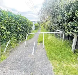  ?? Photo / Supplied ?? A reader wants the alleyway barriers between Koutu and Haumoana fixed.