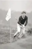  ?? Associated Press 1982 ?? Tom Watson holes out from the rough on No. 17 at Pebble Beach at the 1982 U.S. Open.