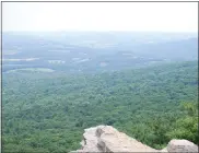  ?? LISA MITCHELL - MEDIANEWS GROUP ?? View from South Lookout at Hawk Mountain Sanctuary which may be preferable to those with small children or with limited mobility and can be reached using a 900-foot-long ADA accessible Silhouette Trail with bench seating.