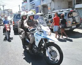  ??  ?? Polícia investiga se morte está relacionad­a à queima de ônibus