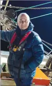  ?? ?? Tony Robinson discovers how the Thames works around the clock