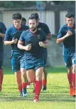  ??  ?? VOLANTE. Alfredo Mejía, uno de los titulares aurinegros.