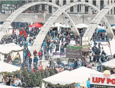  ?? LIGHT MONKEY STUDIOS ?? Holiday Fair in the Square, in Nathan Phillips Square, includes some 70 vendors and is open most days in December.