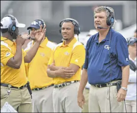  ?? HYOSUB SHIN / HSHIN@AJC.COM ?? Under Paul Johnson, Tech’s offense was ranked 26th in the country in 2009, and 19th in 2014. But the Jackets are ranked 107th (among 128 FBS programs) in total yards this season.