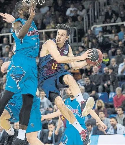  ?? FOTO: PERE PUNTÍ ?? Heurtel, máximo anotador del Barça El base francés se sumó a la fiesta azulgrana en el Palau anotando 15 puntos