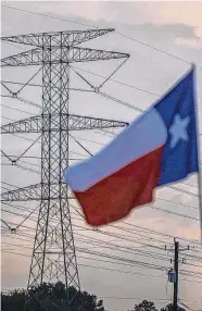  ?? Brandon Bell,/Getty Images ?? Texas has not installed enough transmissi­on lines to carry clean energy from West to East Texas.