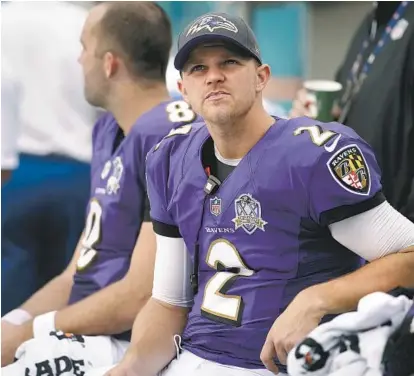  ?? LYNNE SLADKY/ASSOCIATED PRESS ?? Jimmy Clausen, on the bench in Sunday’s game against the Dolphins and added to the roster only weeks ago, took the first-team snaps at quarterbac­k in practice Wednesday and could start Sunday if Matt Schaub (8) has not recovered from a chest injury.
