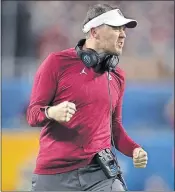  ?? [PHOTO BY PALM BEACH POST.COM] ?? Oklahoma football coach Lincoln Riley is “all-in” with Alex Grinch's ideas on defense.