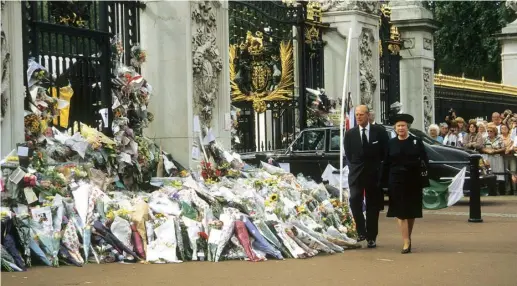  ??  ?? – 1997– Attending the public funeral of Diana, Princess of Wales, 6 September