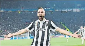  ??  ?? Higuaín,a un paso de dejar la Juventus Chelsea y Milan, los candidatos