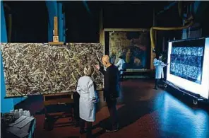  ??  ?? Le immagini In alto, da sinistra: il restauro di una tela di Pollock all’Opificio delle Pietre dure, lo stacco a massello del soffitto (15x9 metri) realizzato da Lucio Fontana all’Isola d’Elba nel 1956; una restauratr­ice al lavoro su un Cretto di Burri