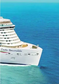  ?? REPORTAJE GRÁFICO: JULIO CASTRO ?? Vista panorámica del buque. Abajo, detalle de la cubierta y de sus camarotes con vistas al mar