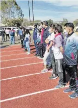  ?? DIRECCIÓN DEL DEPORTE DE TEQUISQUIA­PAN ?? Ante las dificultad­es lograron concretar la pista de tartán de atletismo./