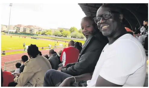  ?? Ludovic Vincent ?? Lors d’un match du FC Mantois l’été dernier.