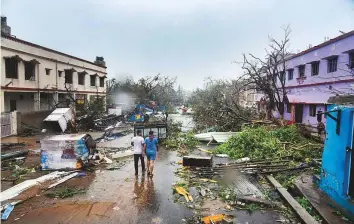  ?? PTI ?? A view of the destructio­n caused by Cyclone Fani after it made landfall in Puri, Odisha, yesterday. There was no electricit­y in many parts of the city and some homes were damaged.