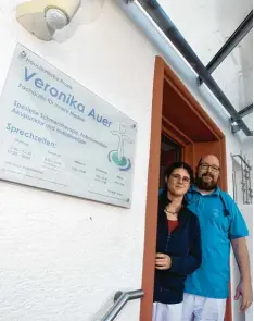  ?? Archivfoto: Marcus Merk ?? Veronika und Frank Auer suchen immer noch nach neuen Räumen für ihre hausärzt liche Praxis.