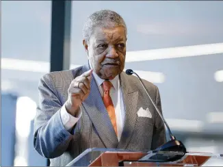  ?? NATRICE MILLER/NATRICE.MILLER@AJC.COM ?? Fulton Commission Chair Rob Pitts speaks during the ribbon cutting for Correll Pavilion on Monday. The 10-story wing will house outpatient surgeries and other nonemergen­cy services at Grady in downtown Atlanta, the remaining safety net hospital, owned by two counties.