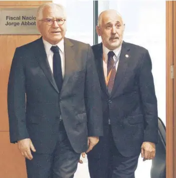  ?? FOTO : AGENCIAUNO ?? El ministro del Interior Mario Fernández junto al Fiscal Nacional Jorge Abbott
