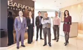  ??  ?? El equipo de Baraona Fischer Spiess está compuesto por 25 abogados y auditores tributario­s, liderados por Álex Fischer y Juan Manuel Baraona.