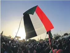  ?? AFP ?? Protesters gathered outside the army complex in Khartoum