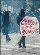  ??  ?? La manifestat­ion de la CGT, le 12 septembre, Paris.