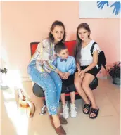  ?? FOTO: PR ?? Ilona Khotchava mit Tochter Gvantsa und Sohn Gega.